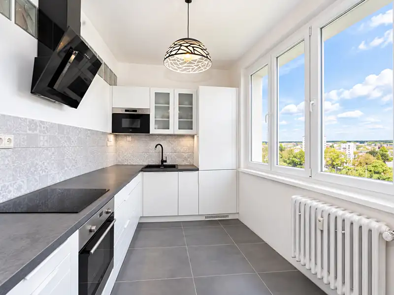 Prodej bytu 3+1 65 m², Nové Strašecí – náhled fotky 3