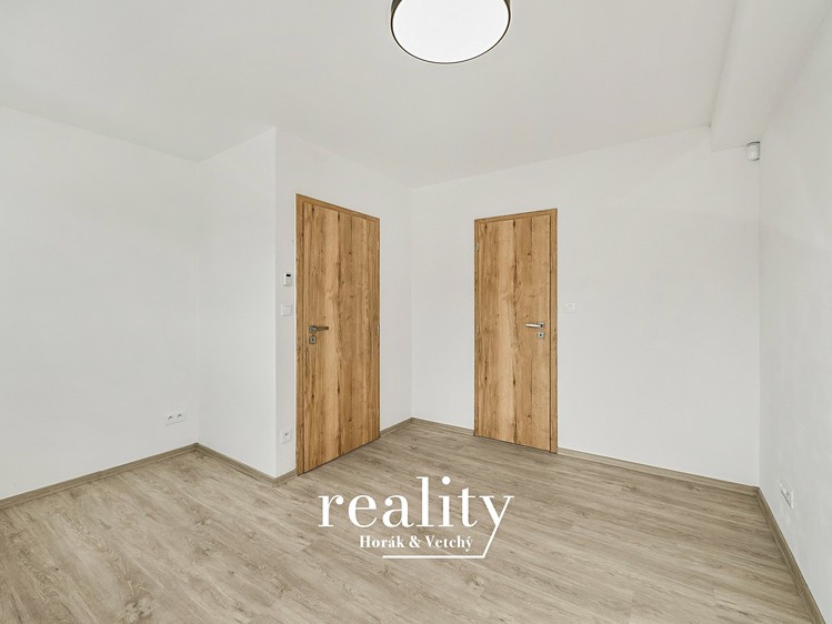 Квартира 2+kk в оренду, 58 м² (12 з 22)