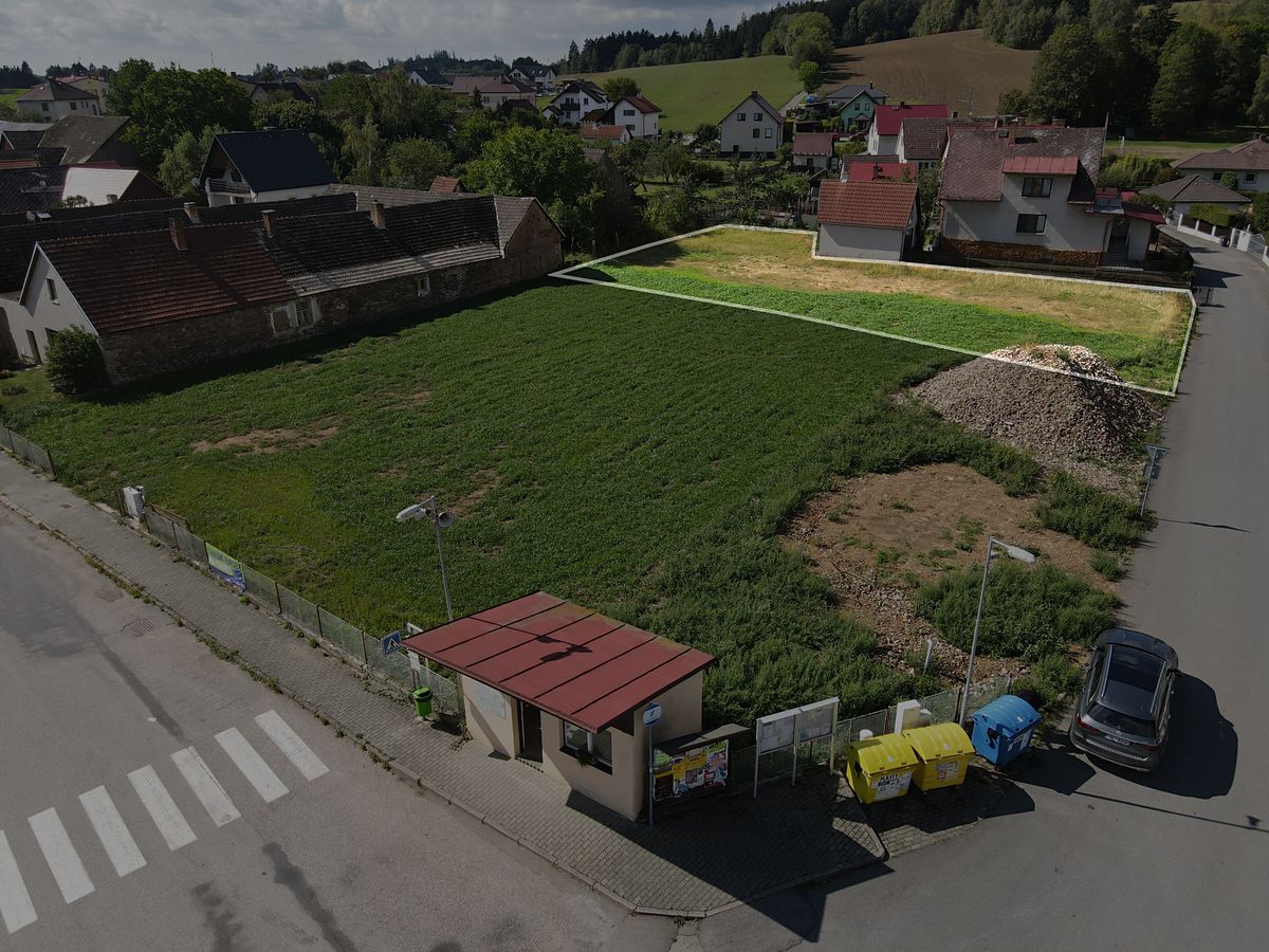 Prodej stavebního pozemku 2718 m² – fotografie 3