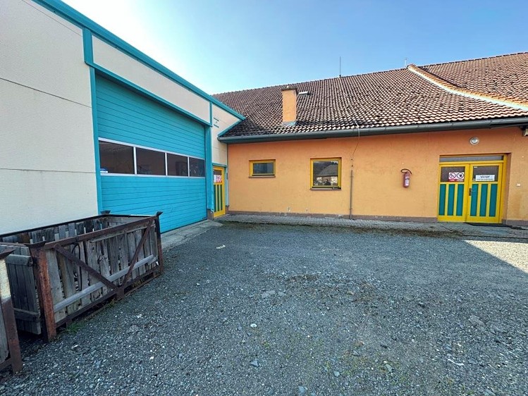 Комерційне приміщення на продаж, 2 492 м² (5 з 51)