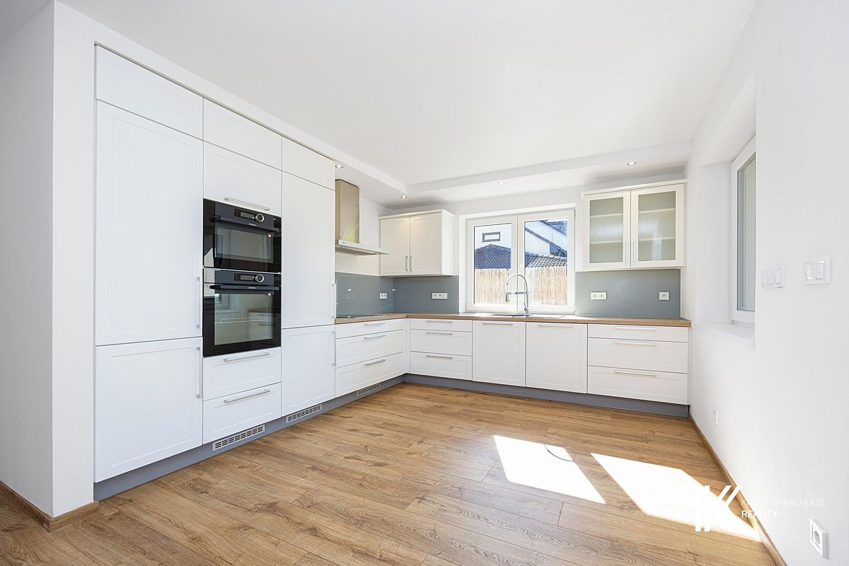Pronájem rodinného domu 107 m², pozemek 519 m² – fotografie 3