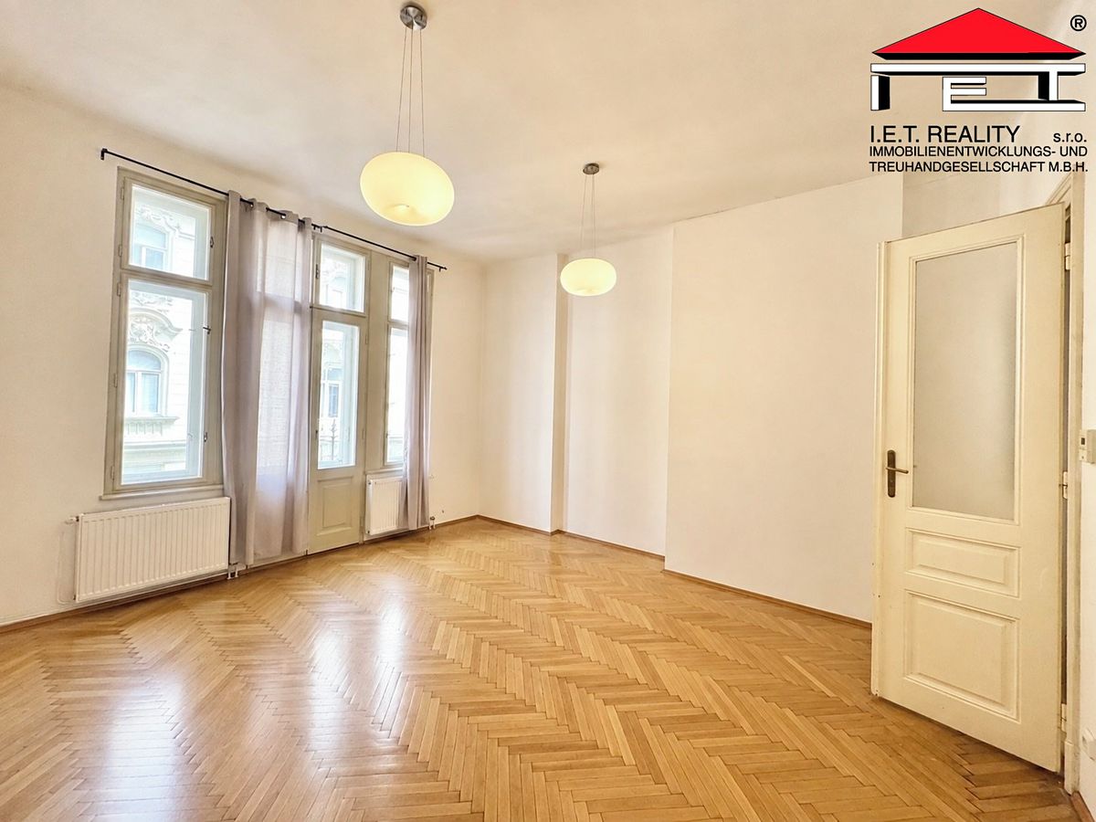 Pronájem kanceláře 120 m² – fotografie 2