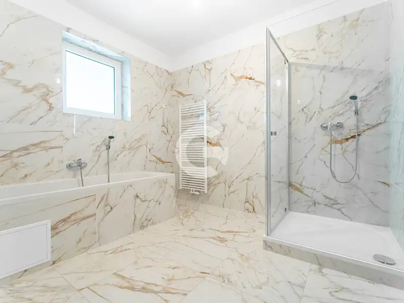 Prodej rodinného domu 220 m², pozemek 763 m², Jaroměřice – náhled fotky 1