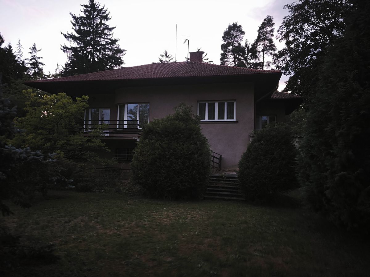 Prodej vily 250 m², pozemek 1759 m²