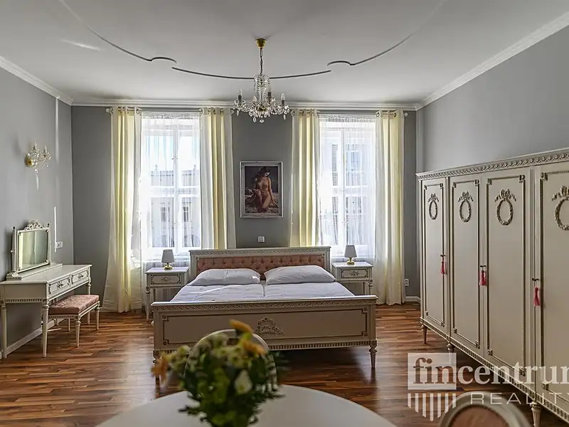 Prodej památky 800 m², pozemek 584 m², Telč – náhled fotky 2