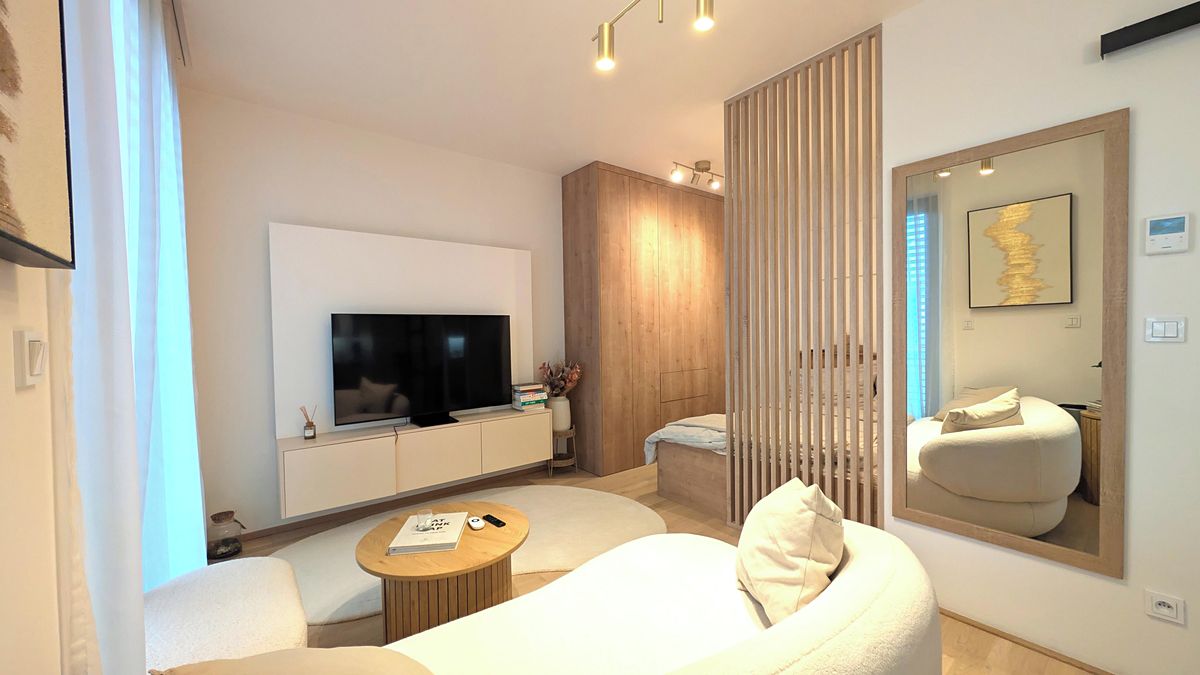 Pronájem bytu 1+kk 39 m² – fotografie 3