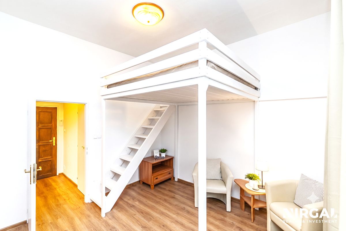 Pronájem bytu 1+kk 23 m² – fotografie 3
