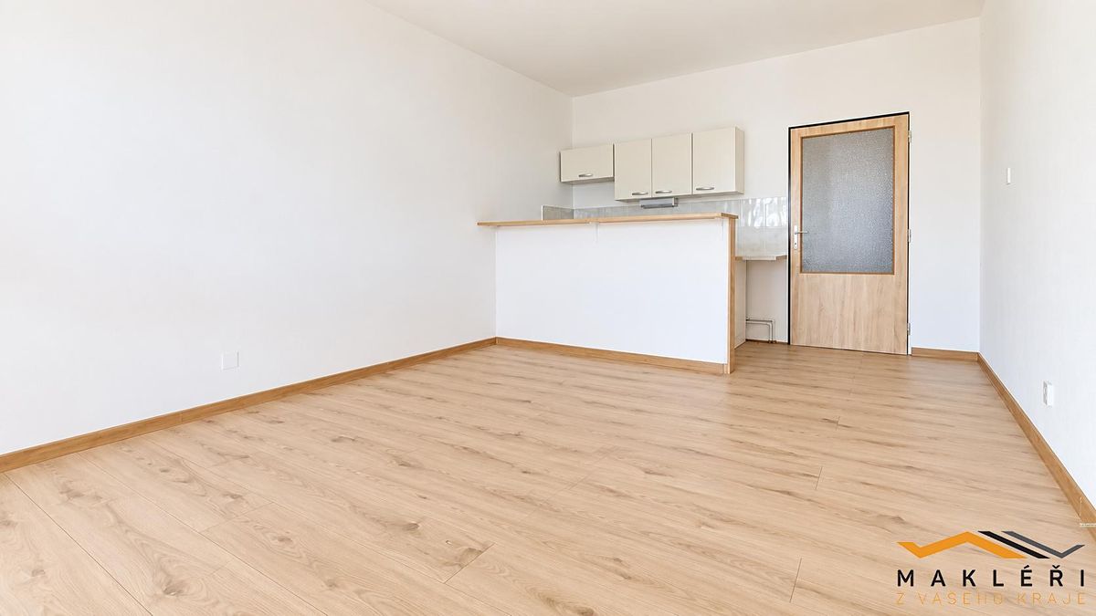 Pronájem bytu 1+kk 23 m² – fotografie 2