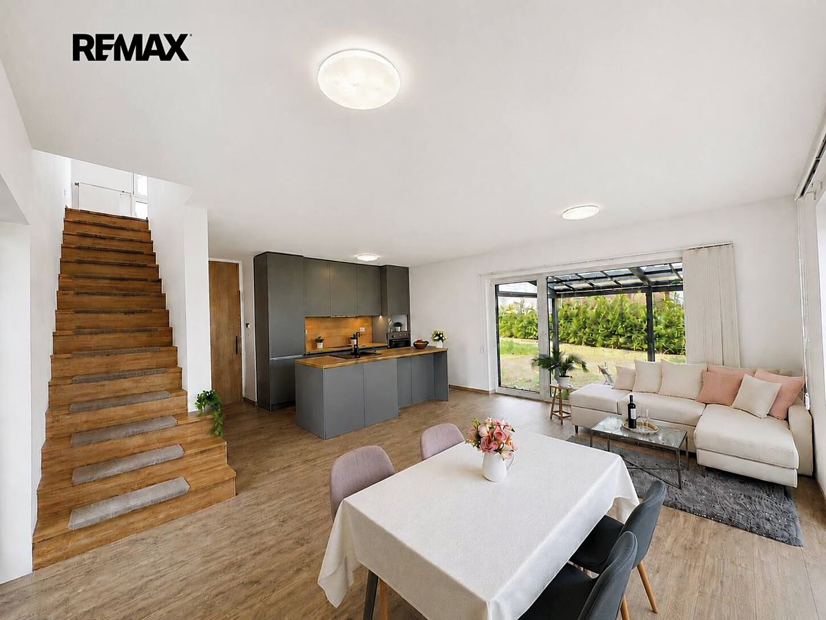 Prodej rodinného domu 94 m², pozemek 510 m² – fotografie 2