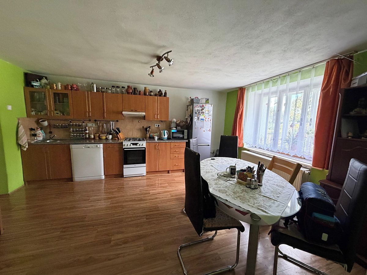 Prodej rodinného domu 100 m², pozemek 1428 m² – fotografie 5