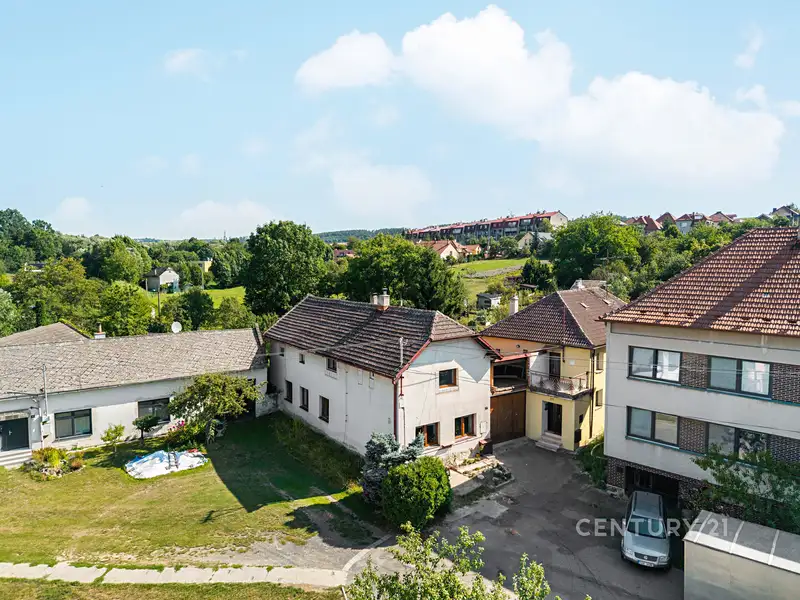 Prodej rodinného domu 170 m², pozemek 2715 m², Tečovice – náhled fotky 2