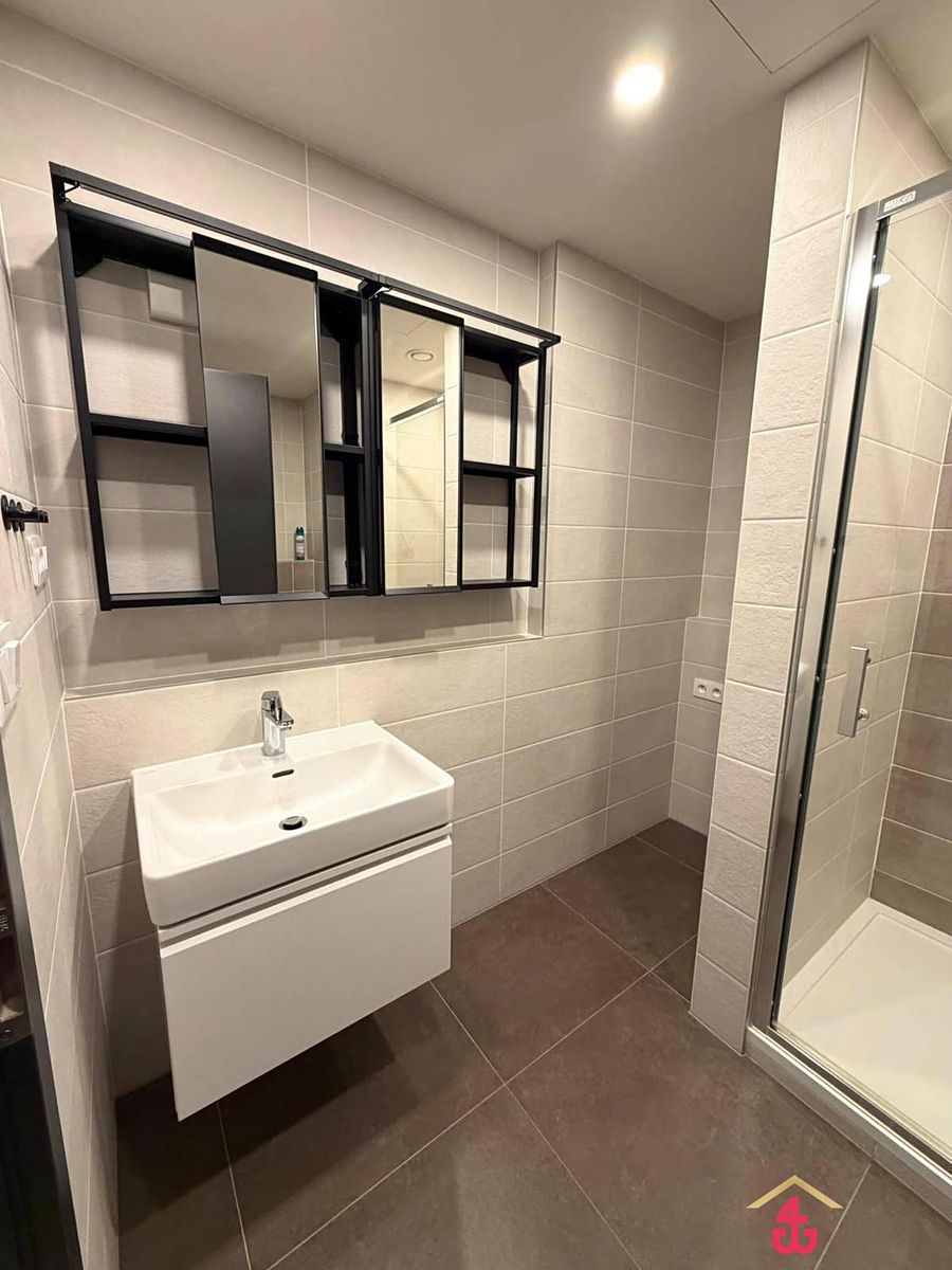 Pronájem bytu 1+kk 36 m² – fotografie 4