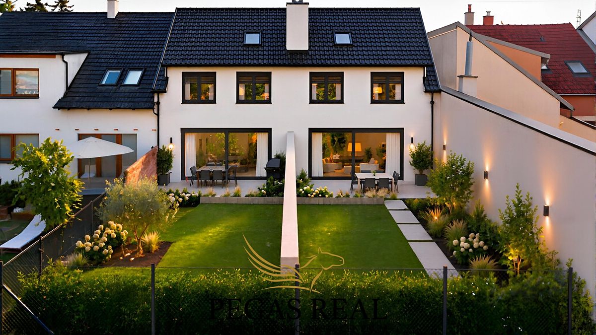 Prodej bytu 4+kk 105 m²