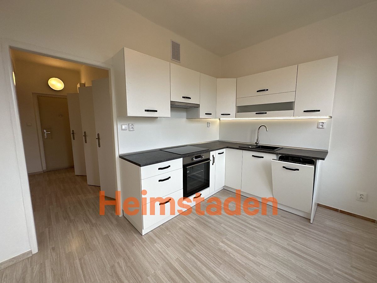 Pronájem bytu 3+1 85 m² – fotografie 2