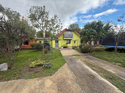 Prodej domu, 325 m² (2 z 27)