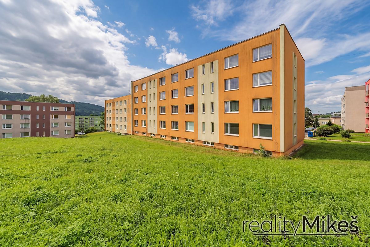 Pronájem bytu 1+1 40 m² – fotografie 3