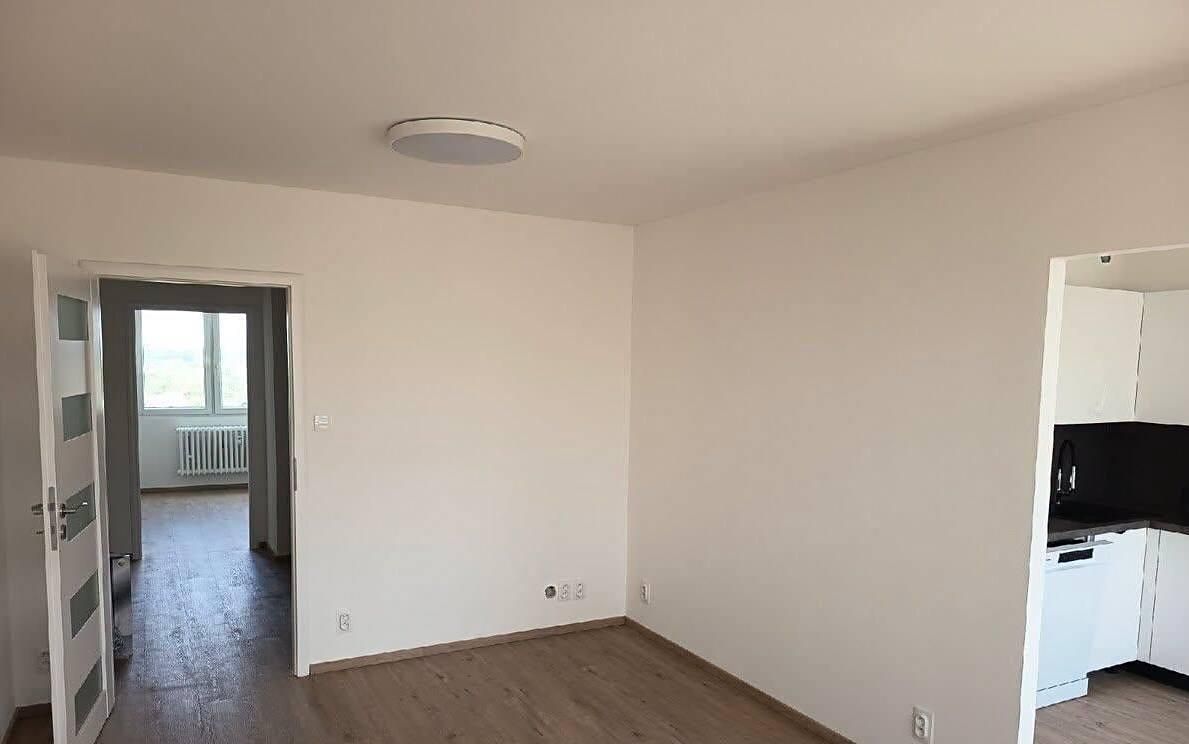 Pronájem bytu 3+kk 67 m² – fotografie 3