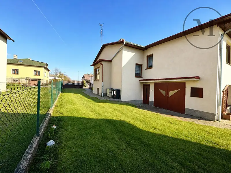 Prodej vícegeneračního domu 260 m², pozemek 613 m², Lipnice nad Sázavou – náhled fotky 1