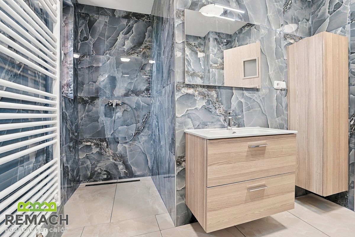 Pronájem bytu 3+1 89 m² – fotografie 3
