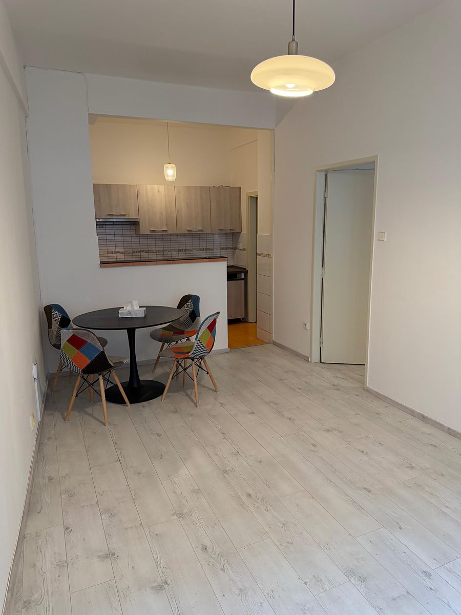 Pronájem bytu 2+kk 54 m² – fotografie 3
