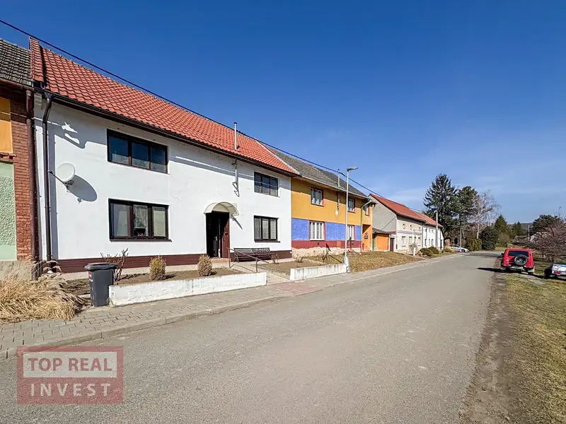 Prodej rodinného domu 111 m², pozemek 2328 m², Kroměříž – náhled fotky 2