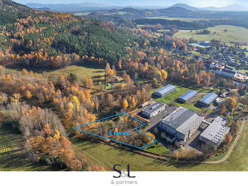 Prodej komerčního pozemku 2146 m², Cvikov – náhled fotky 1