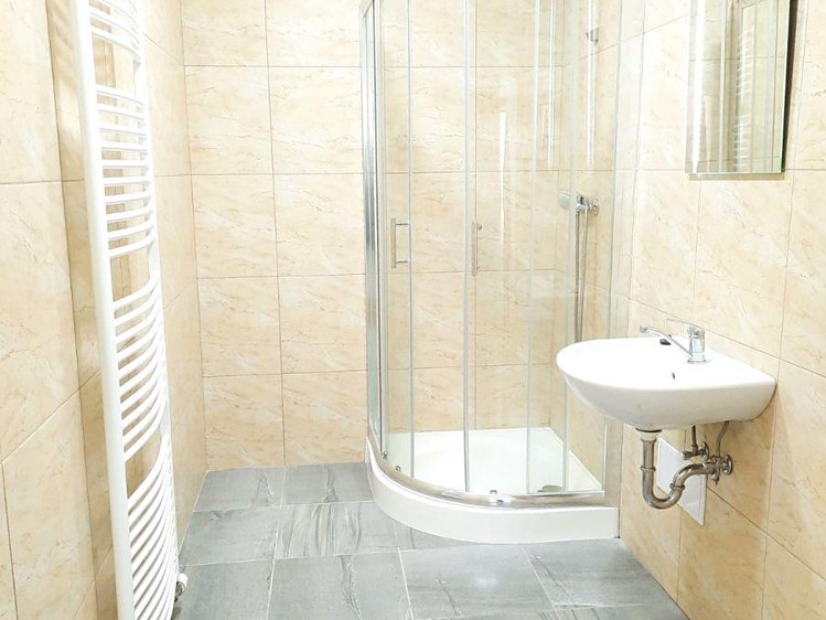 Pronájem bytu 4+kk, 95 m² (12 z 17)