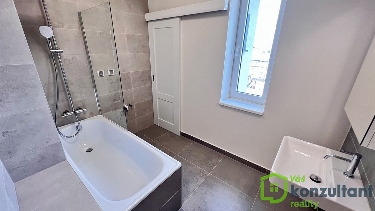 Pronájem bytu 3+kk 65 m² – fotografie 3