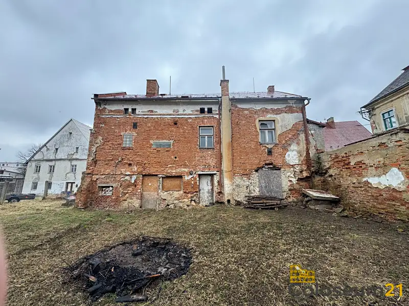 Prodej rodinného domu 220 m², pozemek 324 m², Vidnava – náhled fotky 2