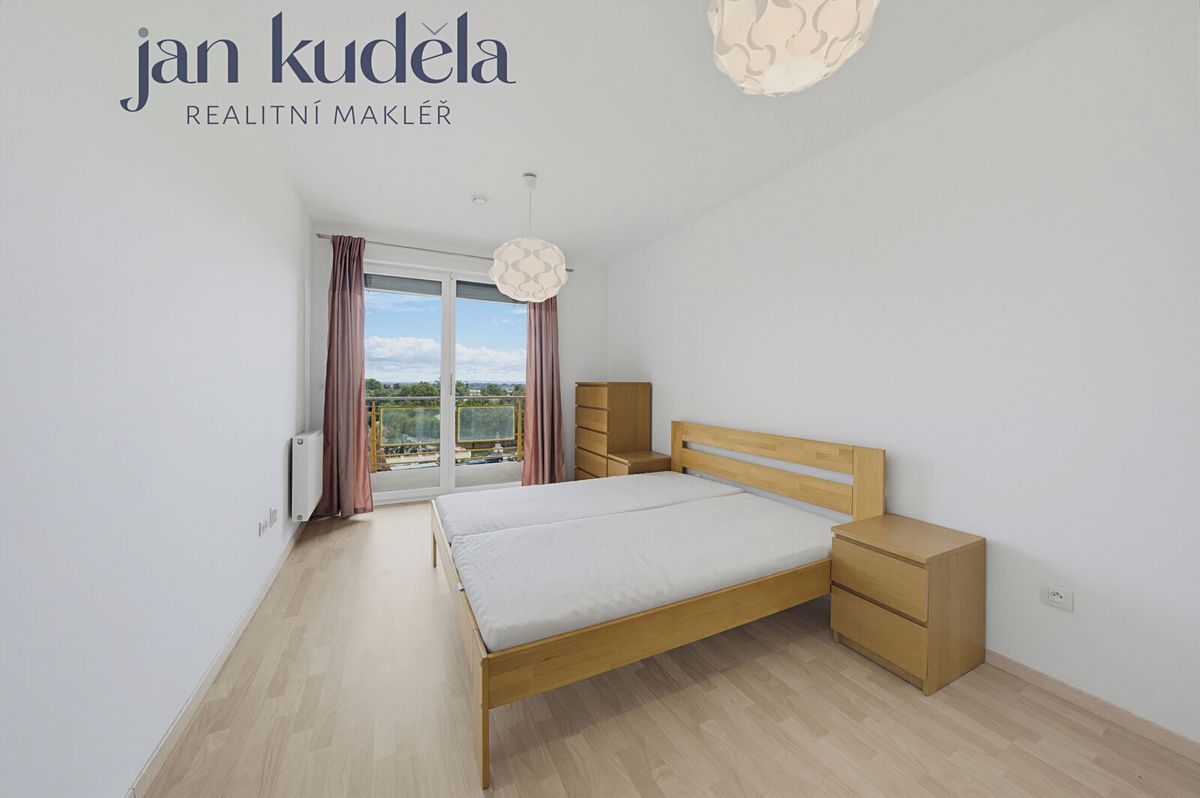 Pronájem bytu 2+kk 59 m² – fotografie 5