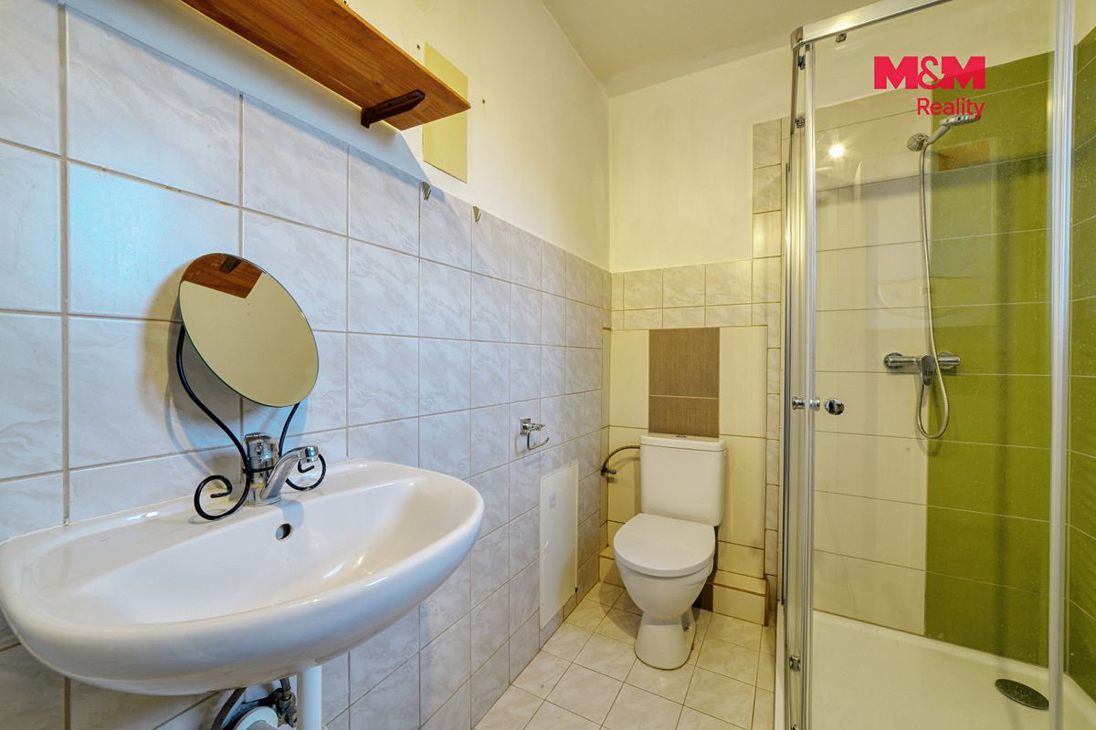 Pronájem bytu 1+kk 27 m² – fotografie 3