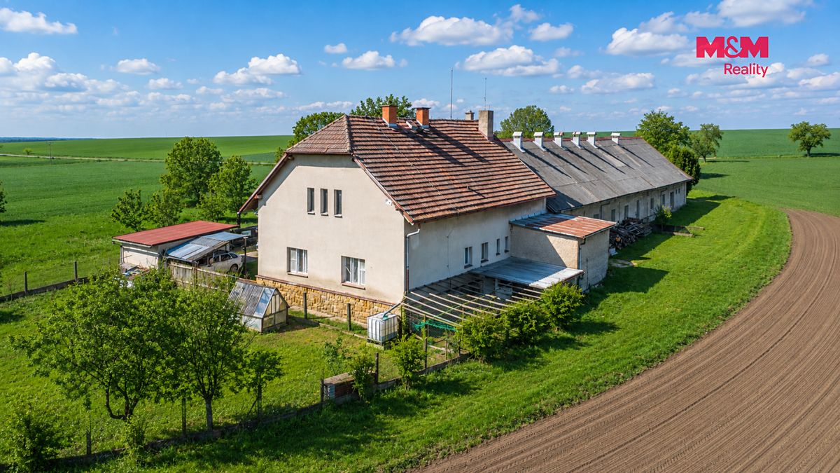 Prodej zemědělské usedlosti 200 m², pozemek 11189 m² – fotografie 3