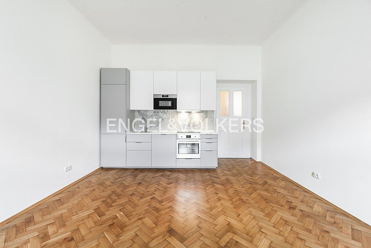 Pronájem bytu 3+kk 90 m² – fotografie 3