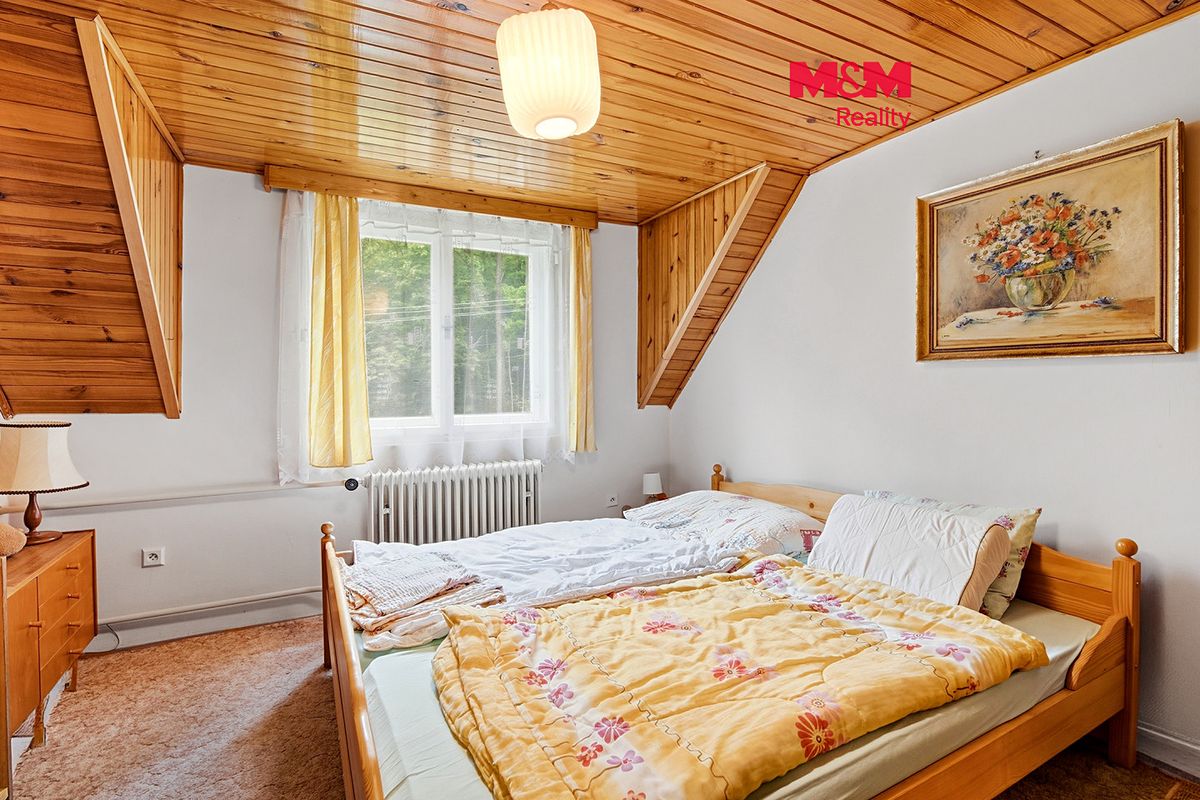 Prodej rodinného domu 120 m², pozemek 2193 m²