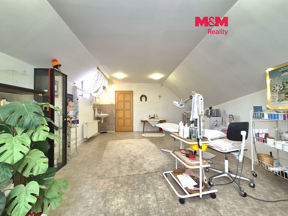 Pronájem obchodního prostoru 39 m²