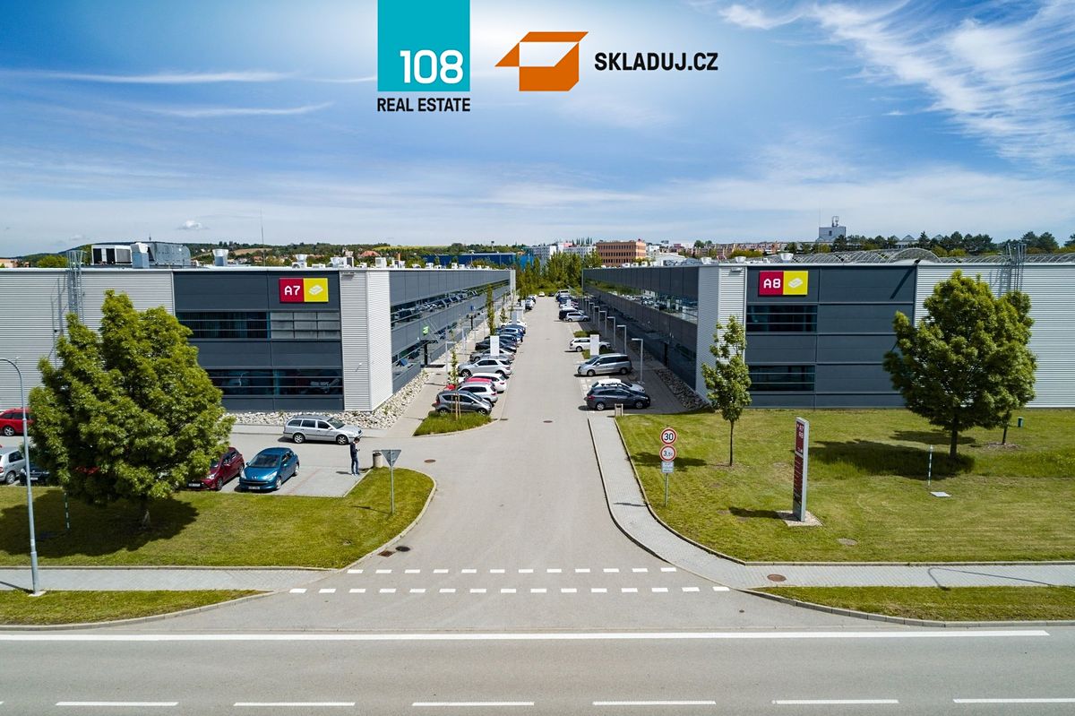 Pronájem skladového prostoru 1500 m²