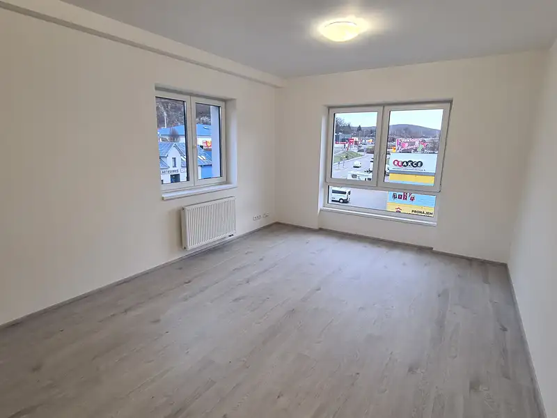 Pronájem bytu 3+kk 64 m², Kuřim – náhled fotky 3