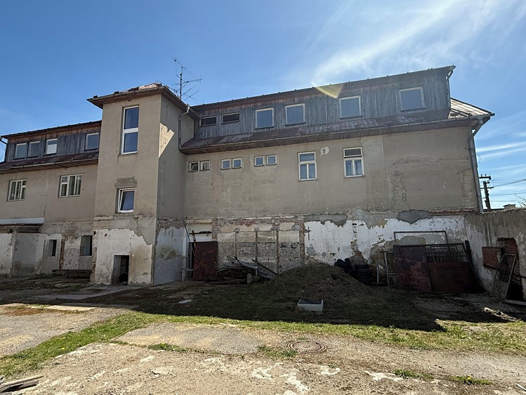 Комерційне приміщення на продаж, 1 090 м² (12 з 39)