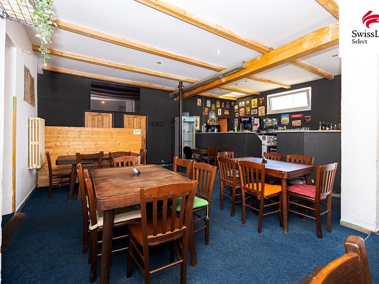 Gewerbefläche zum Kauf, 253 m² (1 von 20)