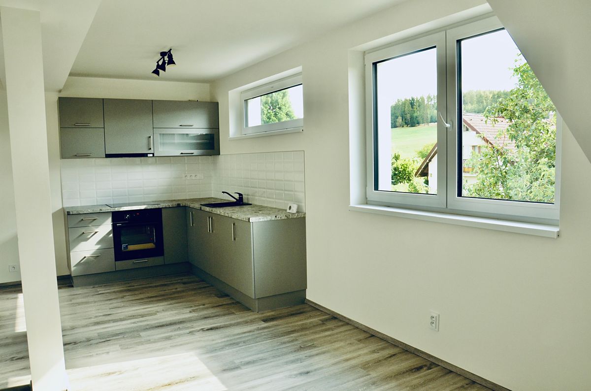 Pronájem bytu 2+kk 62 m² – fotografie 2