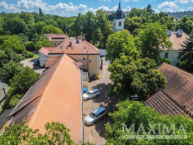 Комерційне приміщення на продаж, 250 м² (2 з 29)