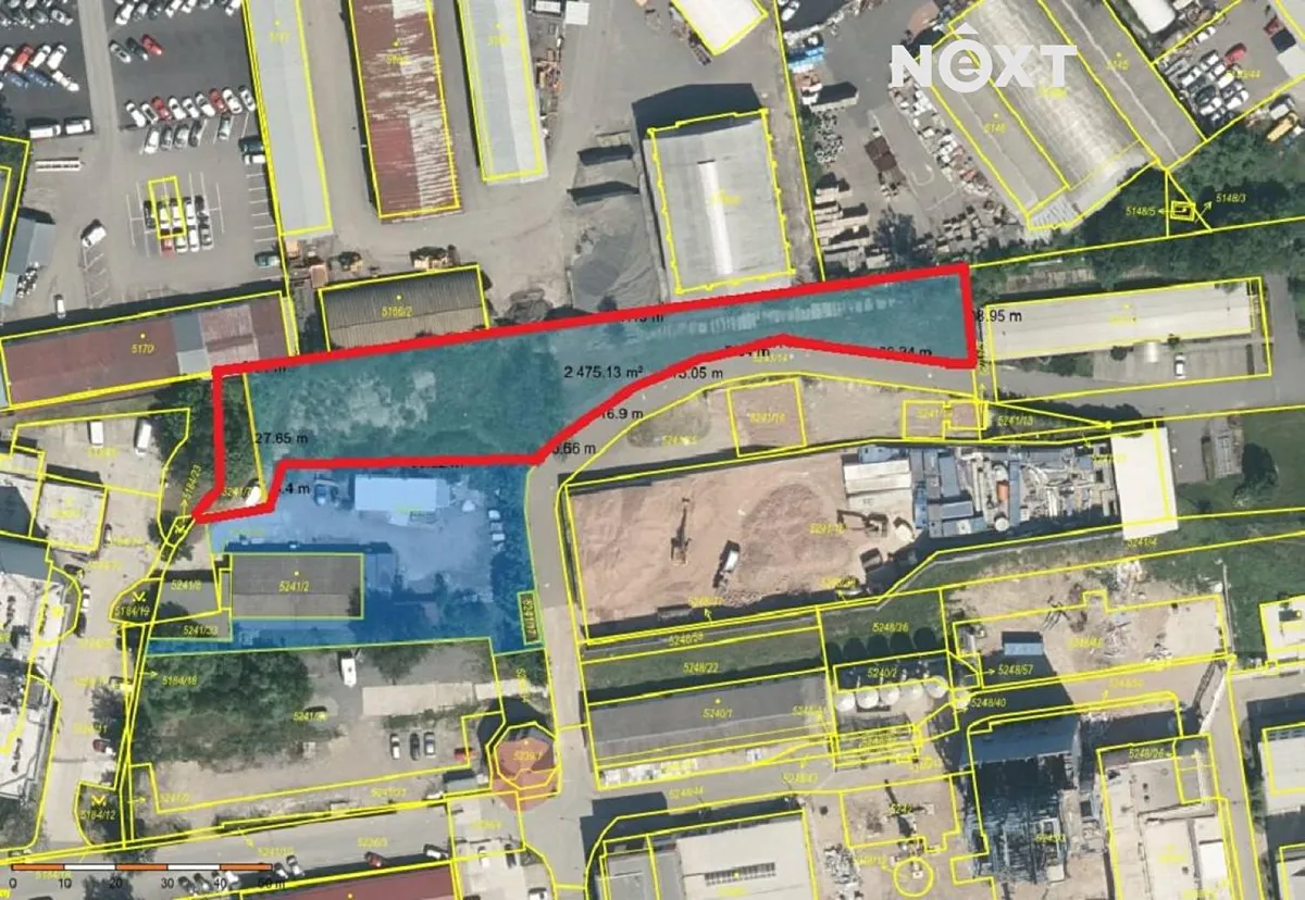 Prodej komerčního pozemku 2708 m²