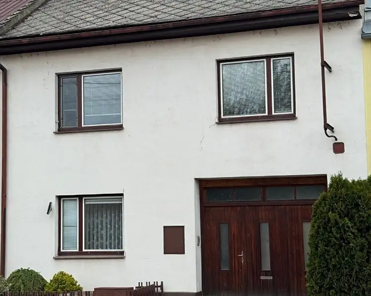 Prodej rodinného domu 207 m², pozemek 601 m², Olomouc – náhled fotky 1