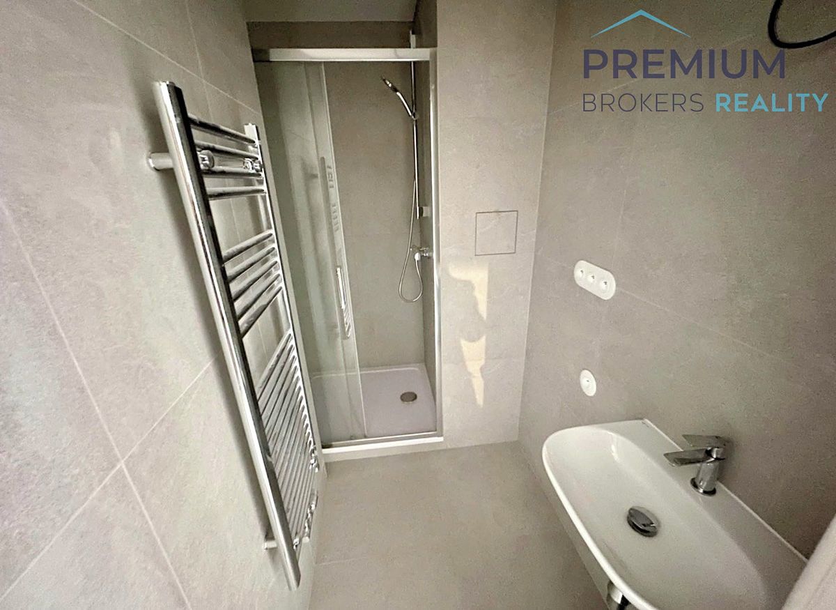 Pronájem bytu 1+kk 37 m² – fotografie 3