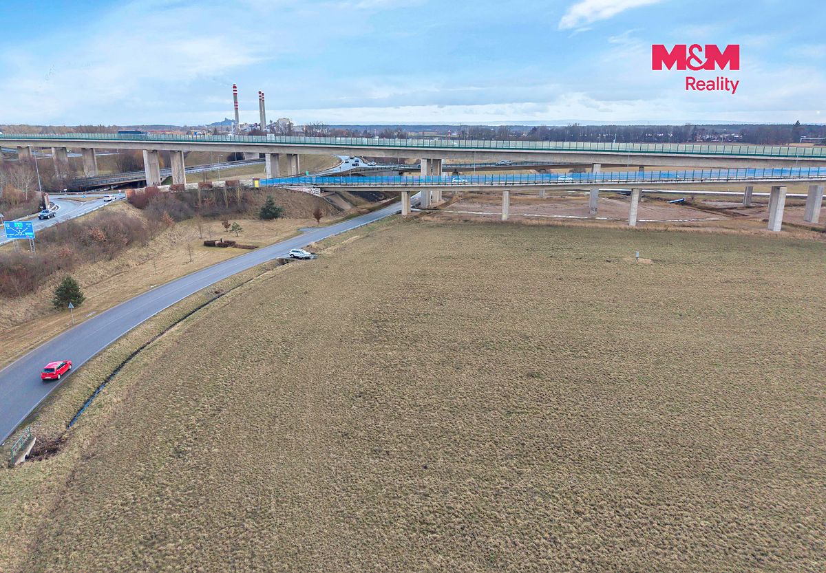 Prodej komerčního pozemku 8400 m² – fotografie 3