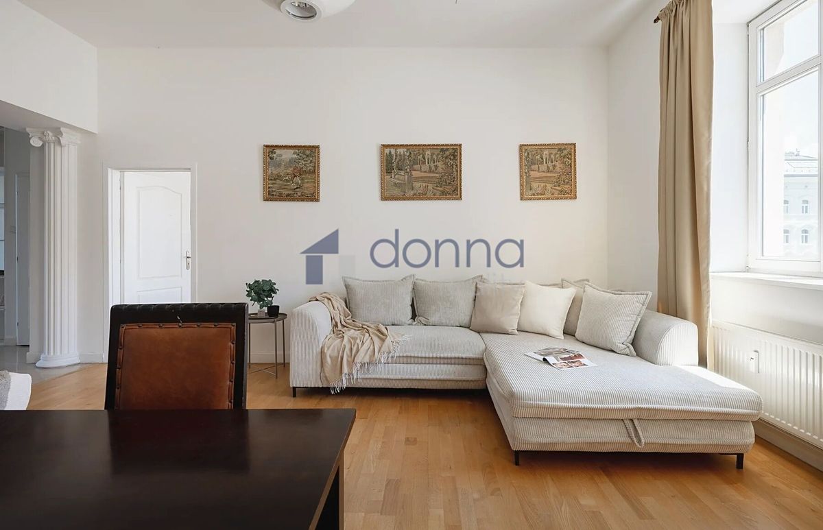 Pronájem bytu 2+1 100 m² – fotografie 3