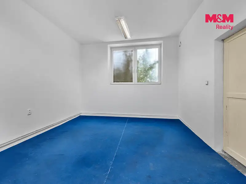 Pronájem obchodního prostoru 498 m², Bystřice nad Pernštejnem – náhled fotky 3