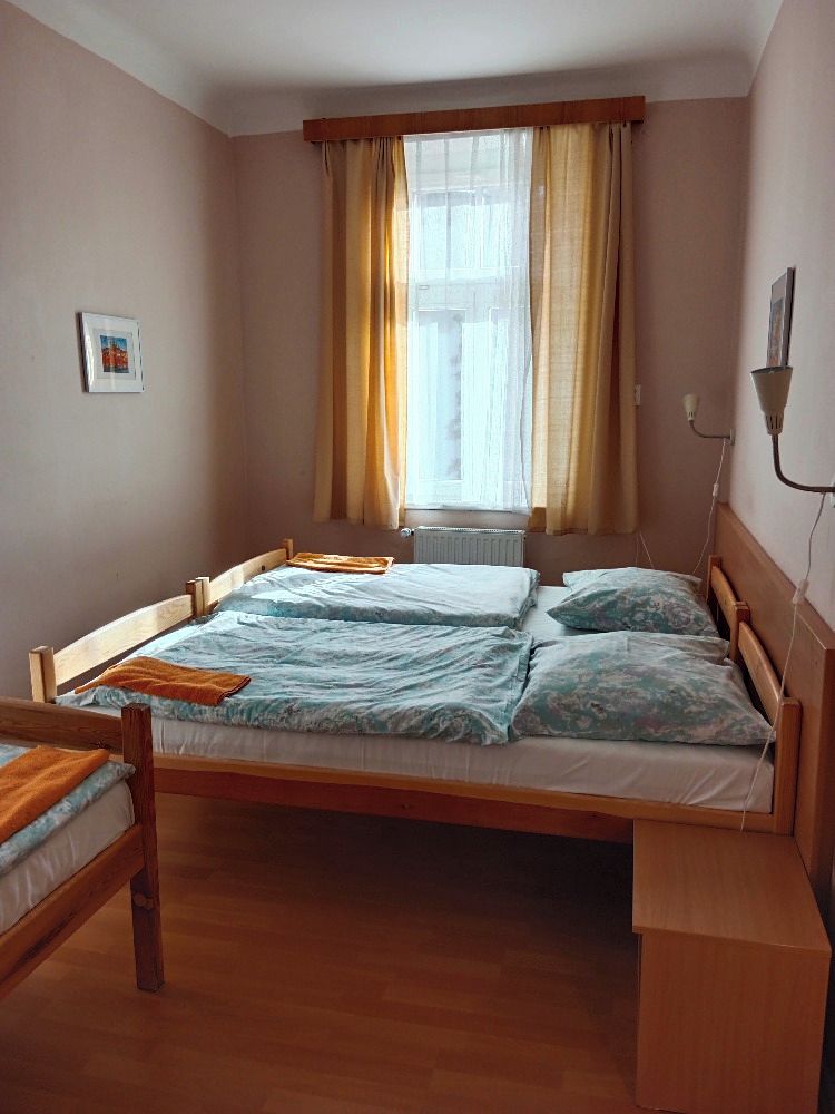Pronájem bytu 2+kk 43 m² – fotografie 2