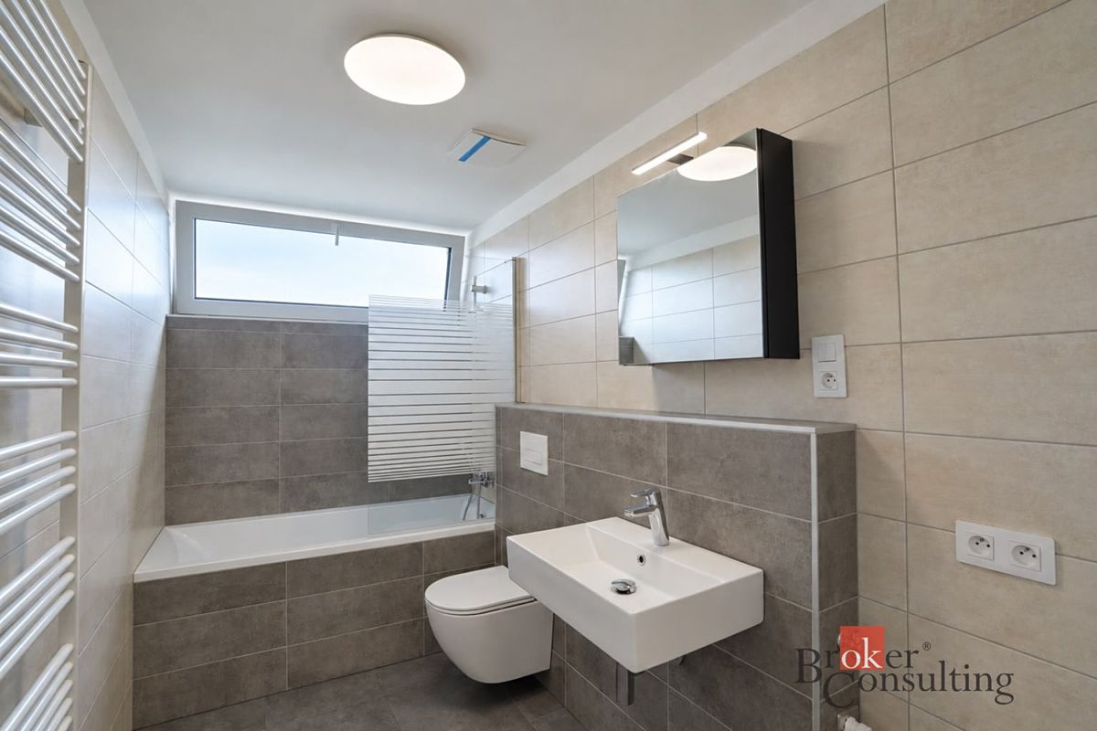 Pronájem bytu 2+kk 55 m² – fotografie 5