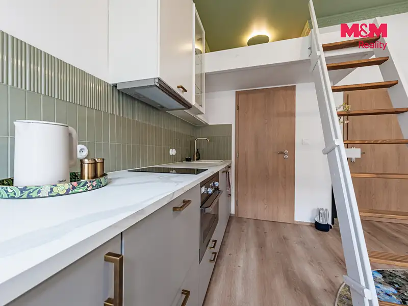 Prodej bytu atypický 17 m², Praha – náhled fotky 3